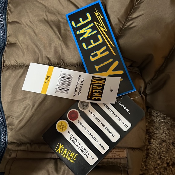 IXtreme coat. NWT size 4. Fleece lining. NEW PRICE DROP - Picture 2 of 4